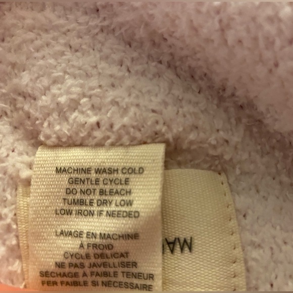 Skull Soft Throw Blanket Viral Magaschoni Pink White Reversible Gothic Halloween - Picture 7 of 8